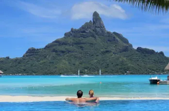 Arun & Jen in French Polynesia