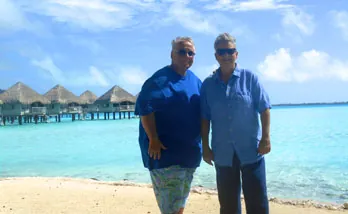 Sandy & Cindy in French Polynesia