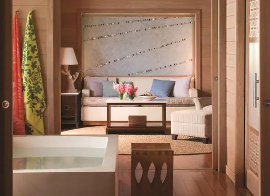 Four Seasons Resort Bora Bora – Beachview Overwater Bungalow Suite (6)