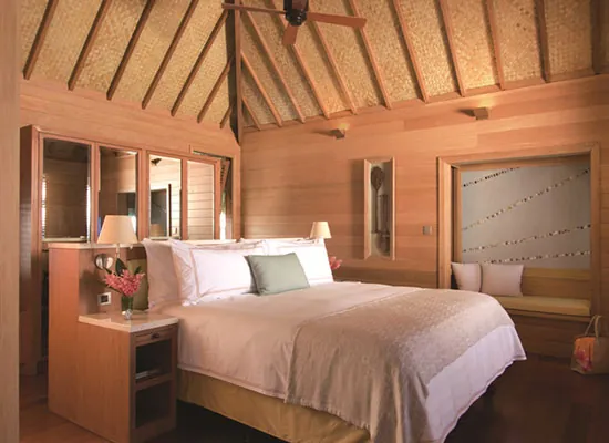 Four Seasons Resort Bora Bora – Mountainview Overwater Bungalow Suite (5)