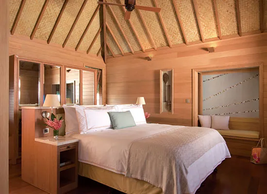 Four Seasons Resort Bora Bora – Overwater Bungalow Suite with Plunge Pool (4)