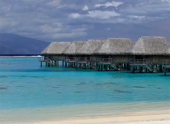 Sofitel Ia Ora Moorea Beach Resort – Superior Overwater Bungalow (4)