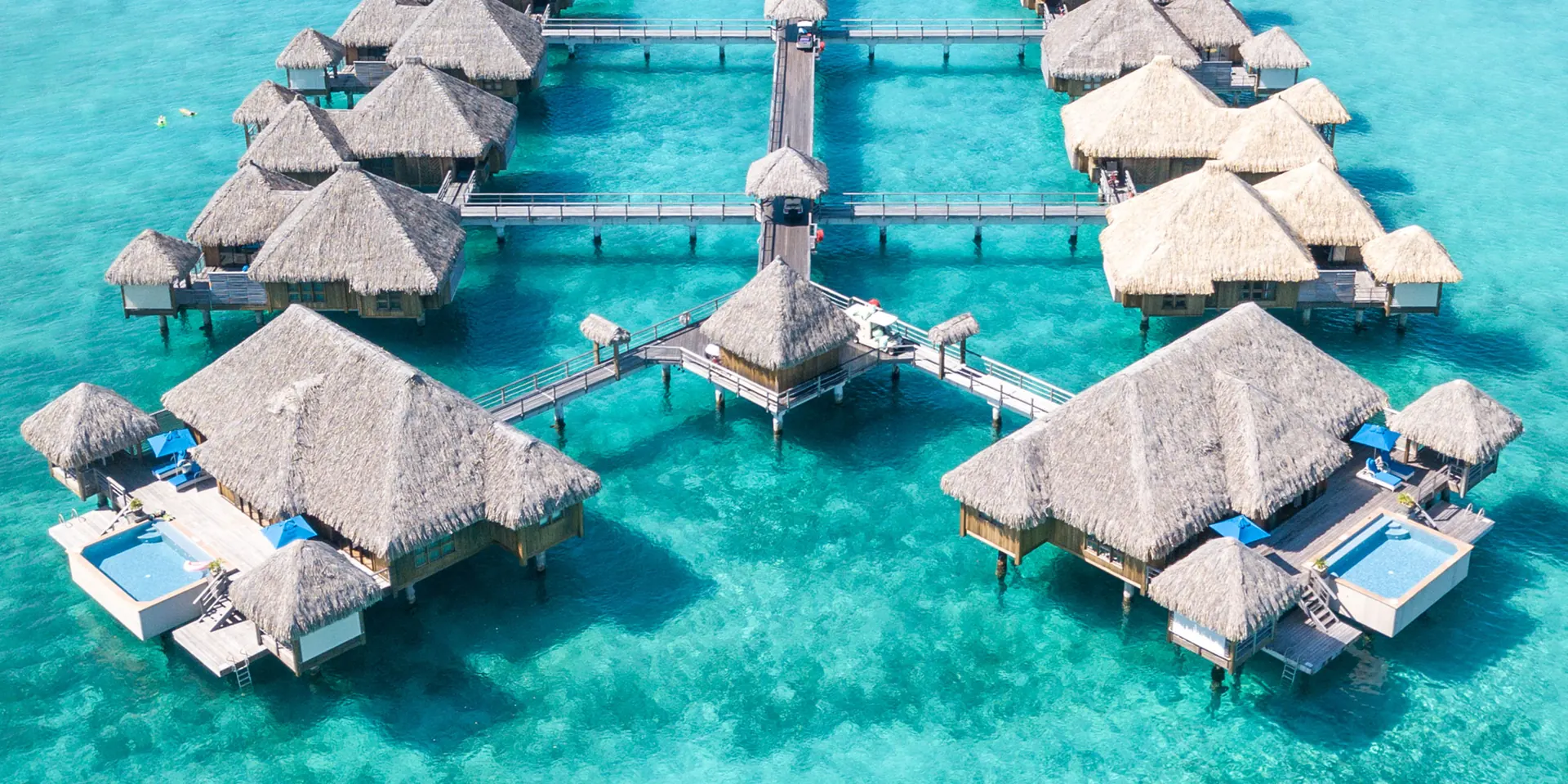 Bora Bora – The St. Regis Bora Bora Resort (5)