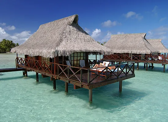 Vahine Island – Overwater Bungalow (1)